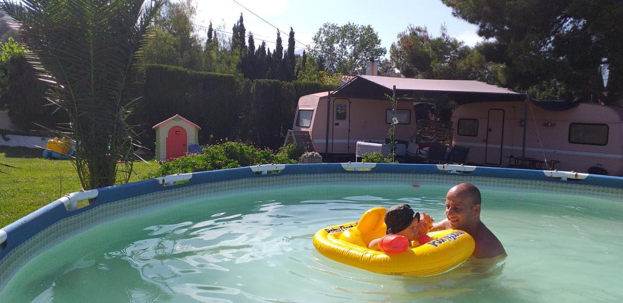 Caravana- Glamping Casa Tortuga La Nucía Exteriör bild